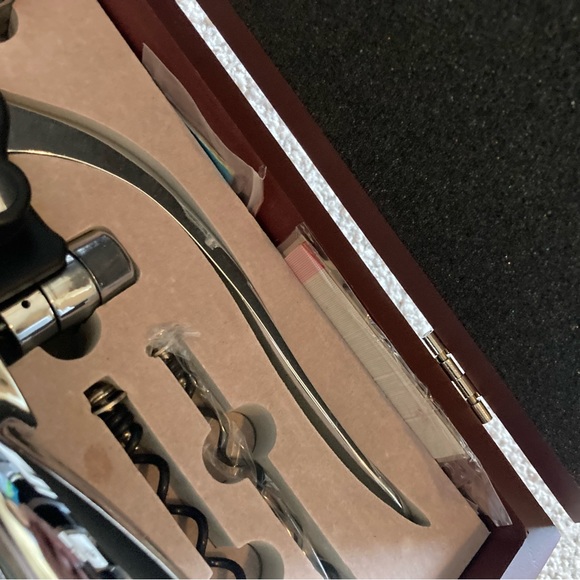 NWOT - Wine Opener 9 Piece Box Set - Great Gift Idea! - Picture 7 of 14